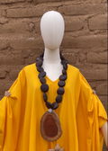 Collar corazón de mono