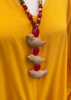 Collar de pajaritos barro negro