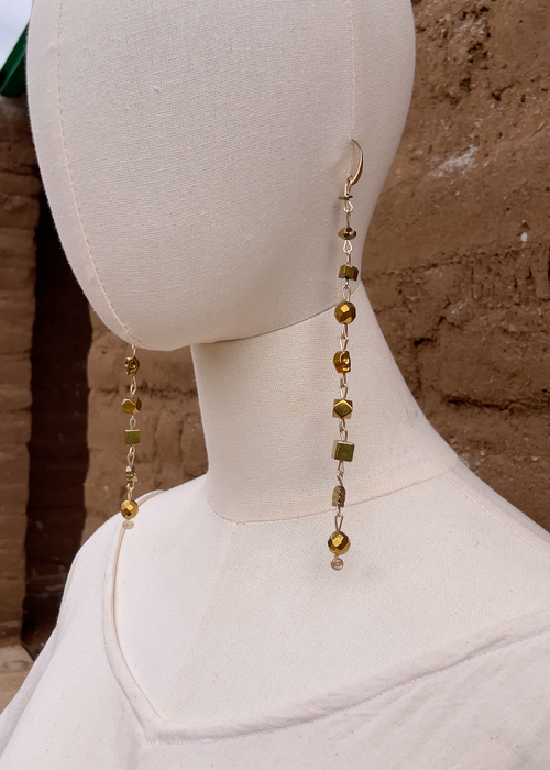 Aretes hematita dorados