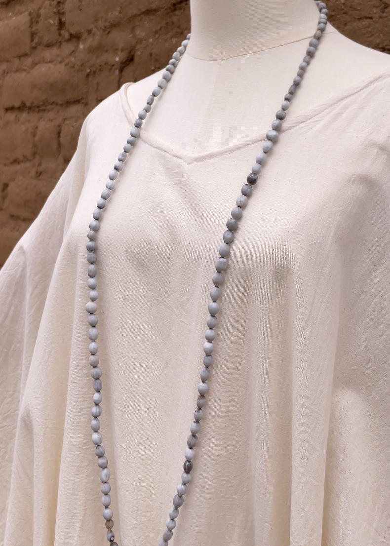 Collar de semillas de lágrimas de San Pedro