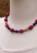Collar de peces y cristales circulares