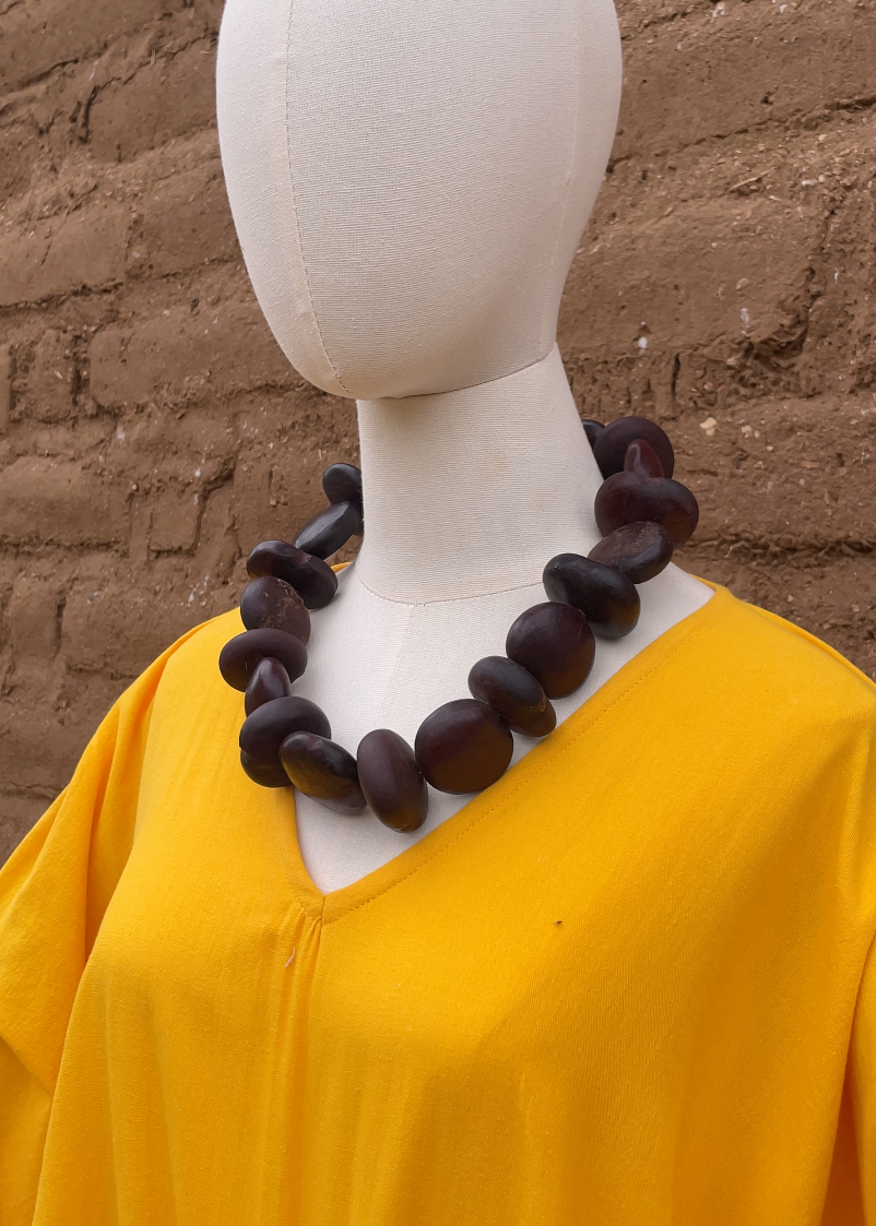 Collar corazón de mono continuo