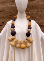 Collar corazón de mono y bules
