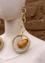 Aretes de carrizo con bule