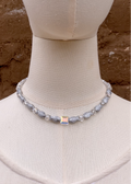 Collar camino de pececitos plateados