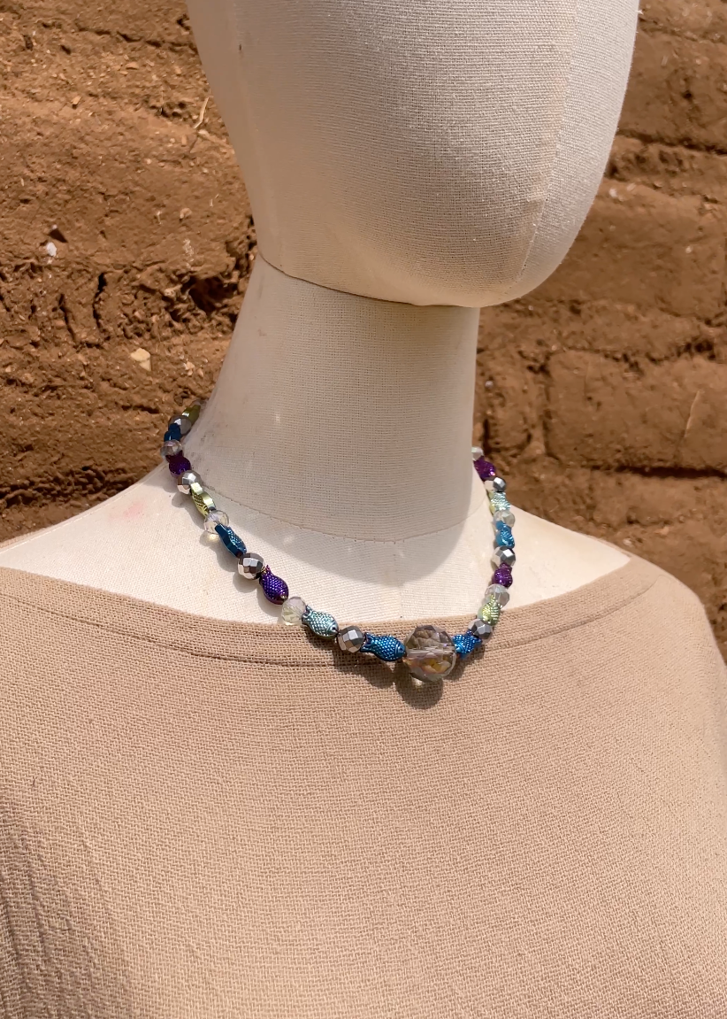 Collar pececitos andado
