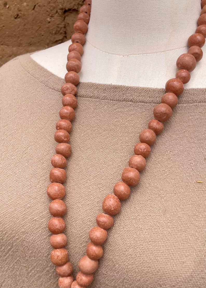 Collar cuenquitas