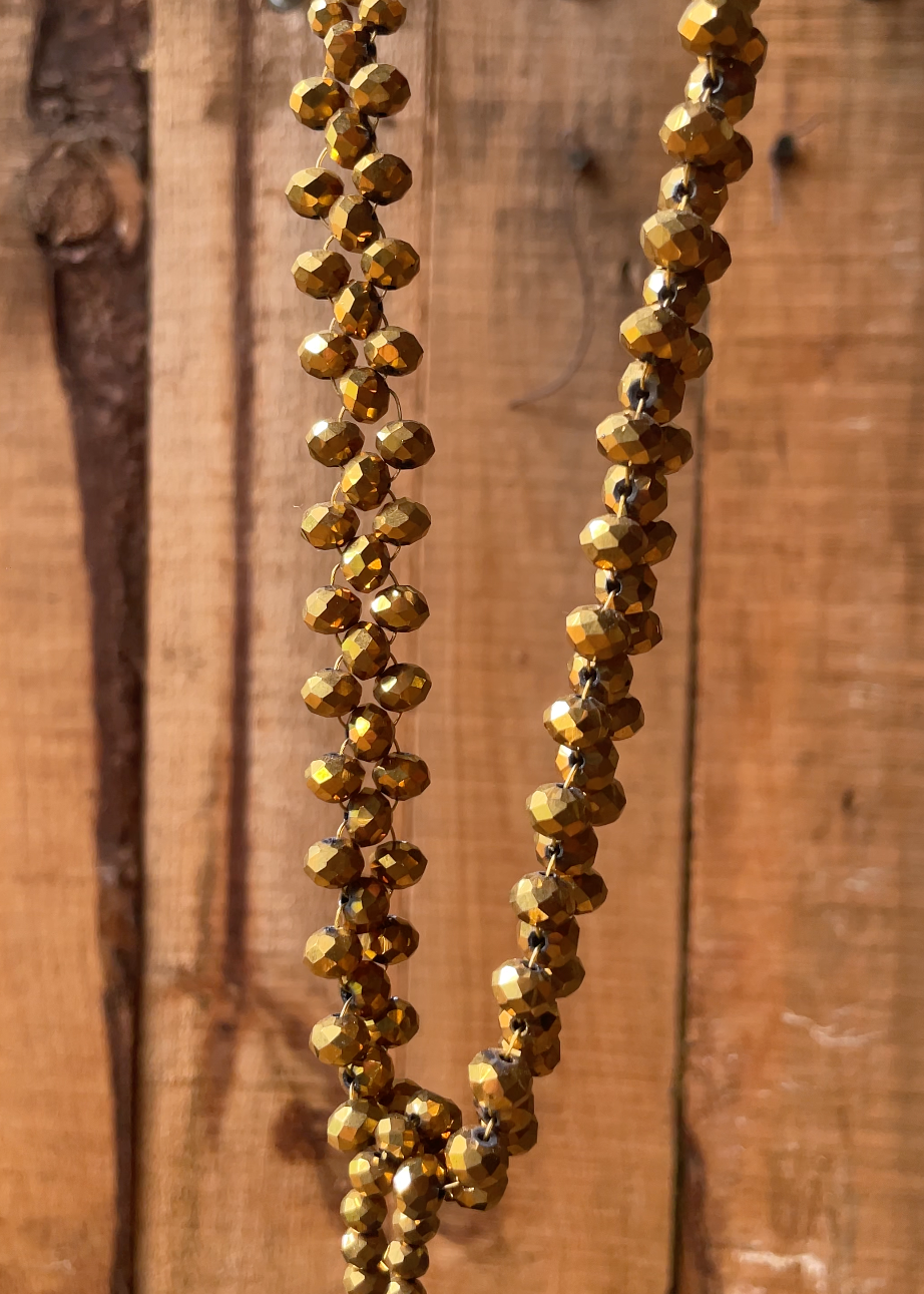 Collar barro negro de cruz