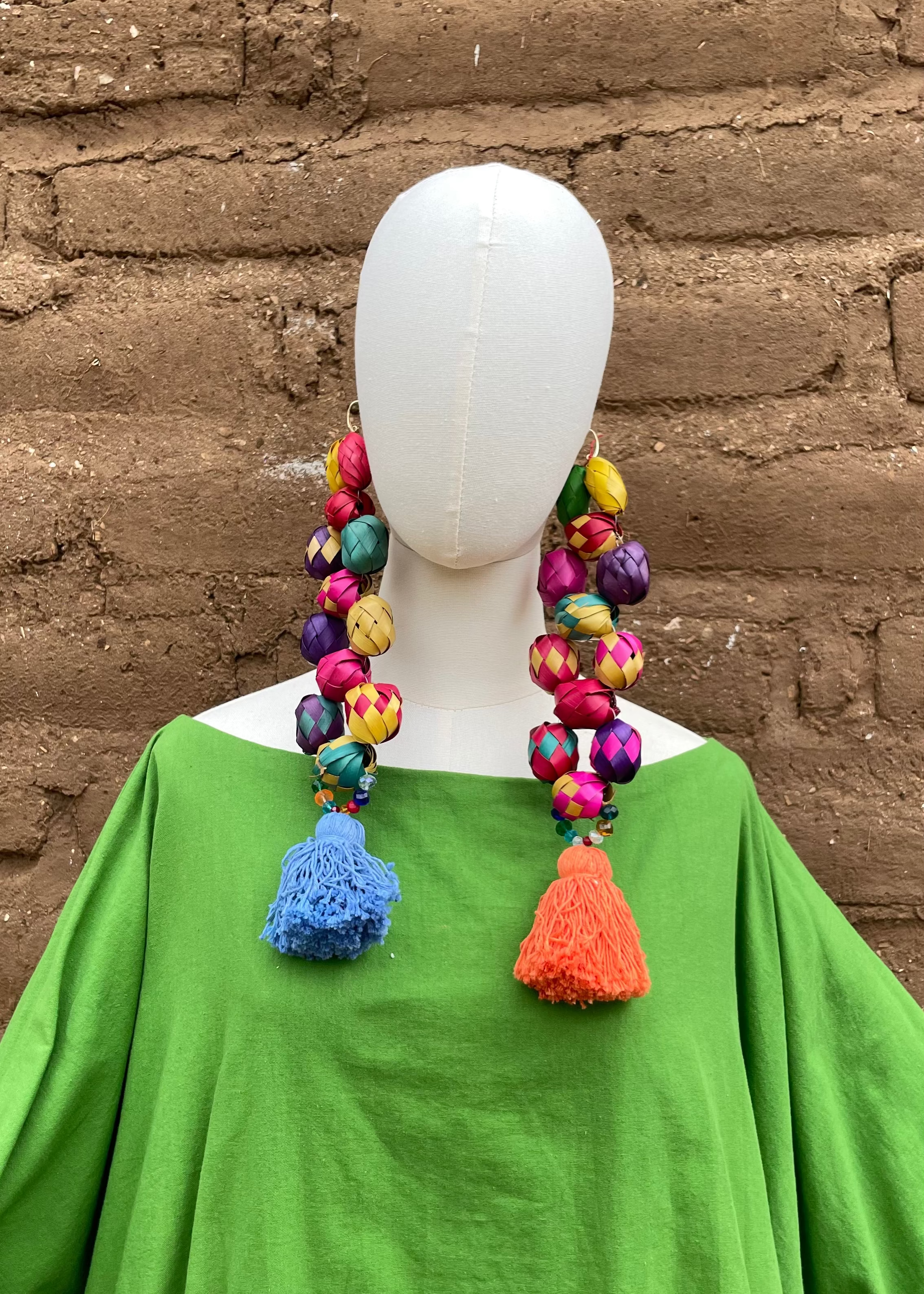 Aretes canastitos de fiesta