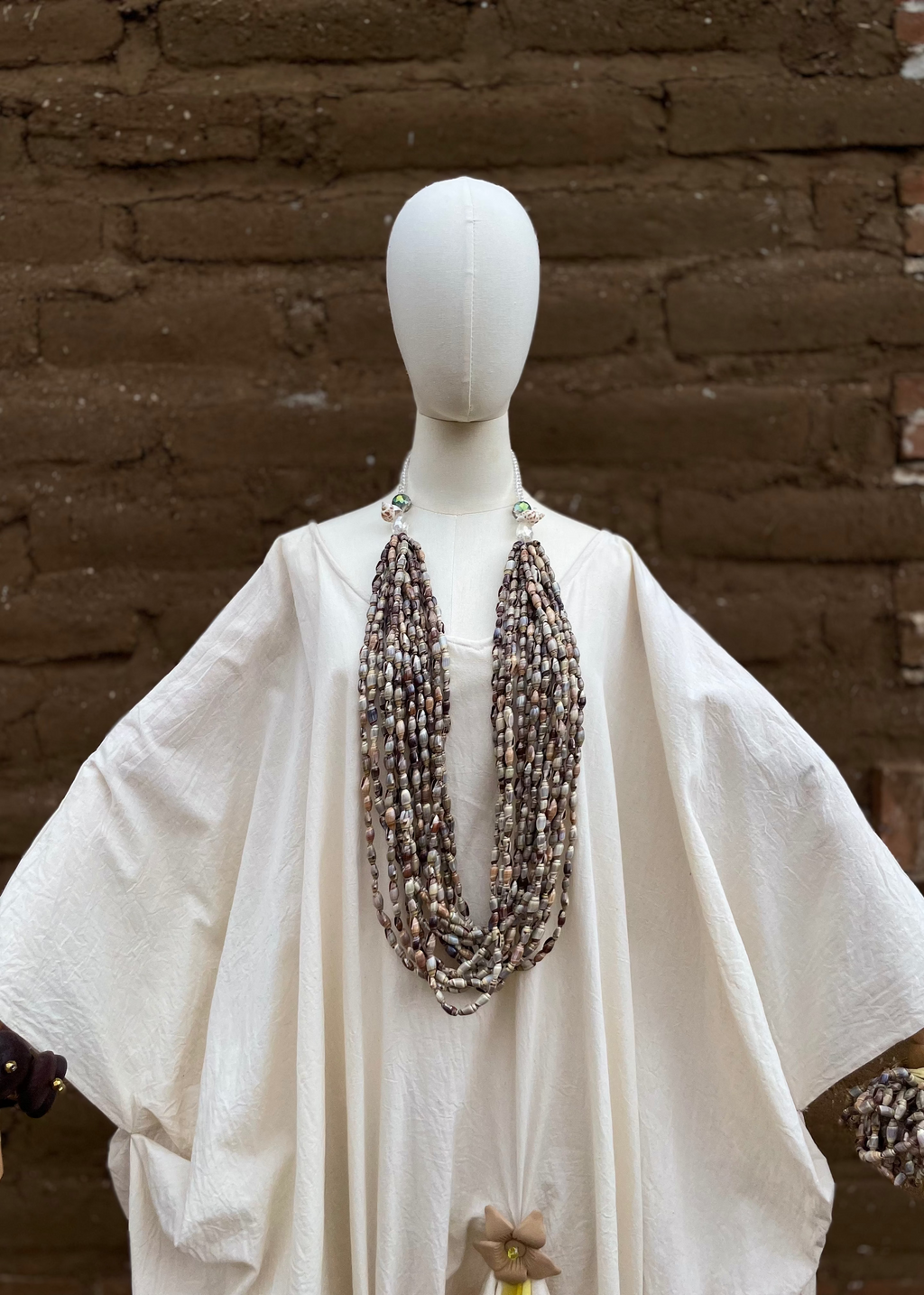 Collar multienredo lagrimas De San Pedro