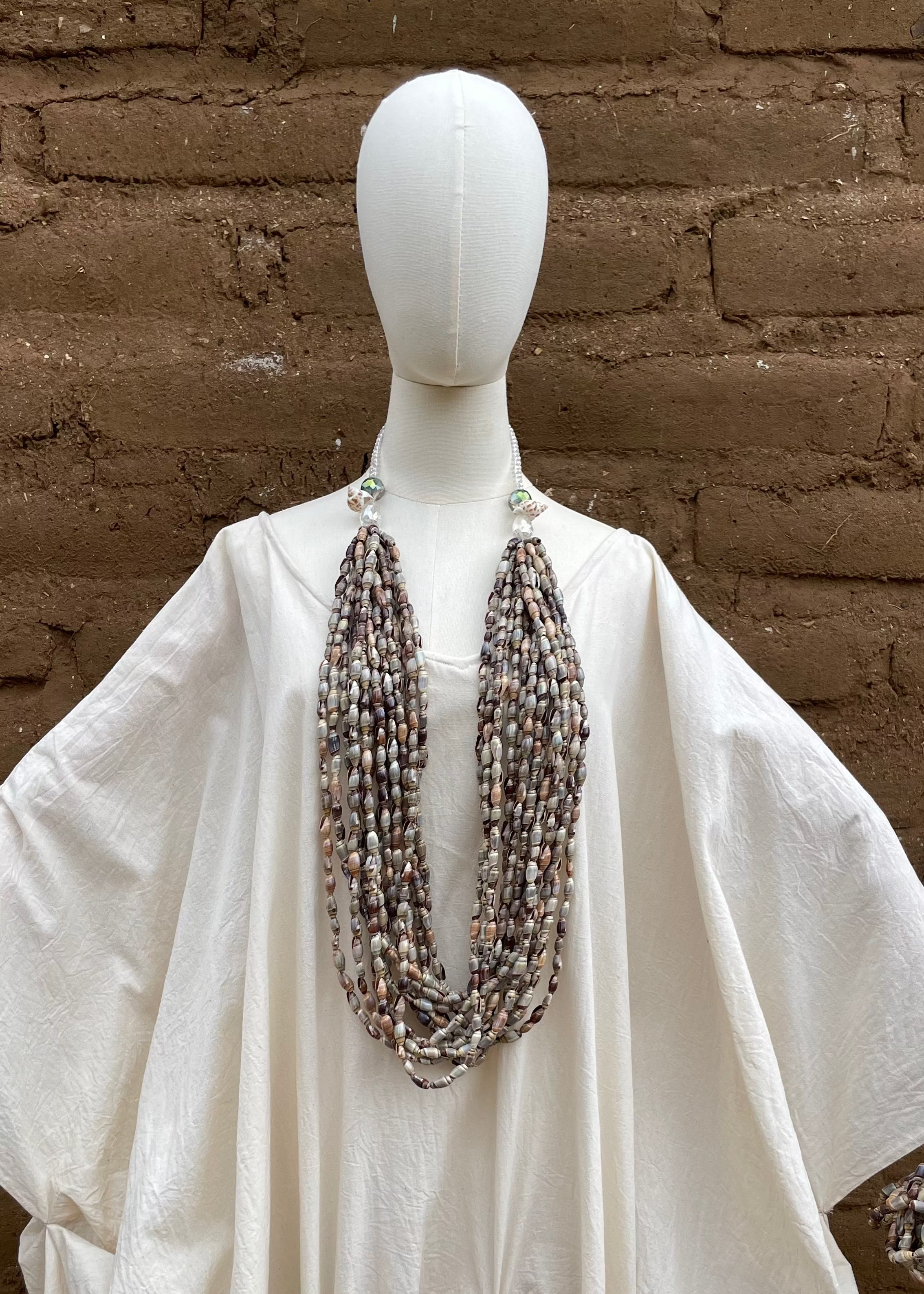 Collar multienredo lagrimas De San Pedro