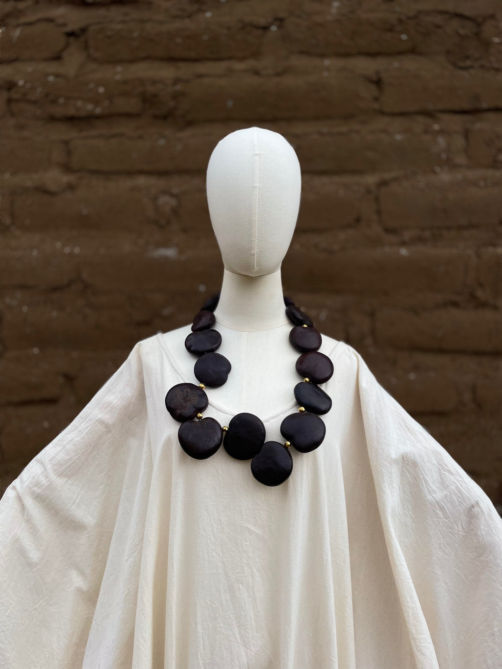 Collar camino de corazón de mono